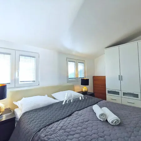Apartment Heaven *